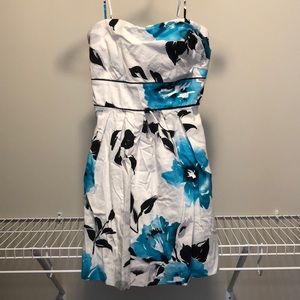 White, turquoise and black floral dress